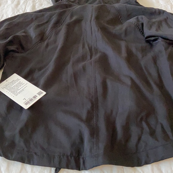 NWT lululemon City Stroll Hoodie Jacket Black - Picture 14 of 15